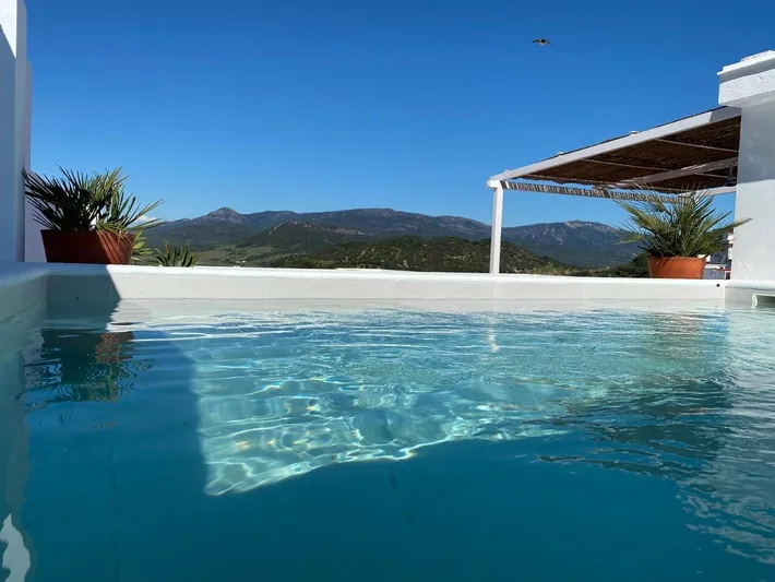 Ferienhaus für 6 Personen, mit Ausblick und Pool sowie Terrasse - 1