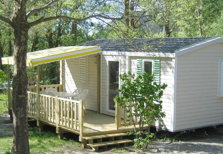 Camping pour 5 personnes, avec jardin et vue, animaux acceptés