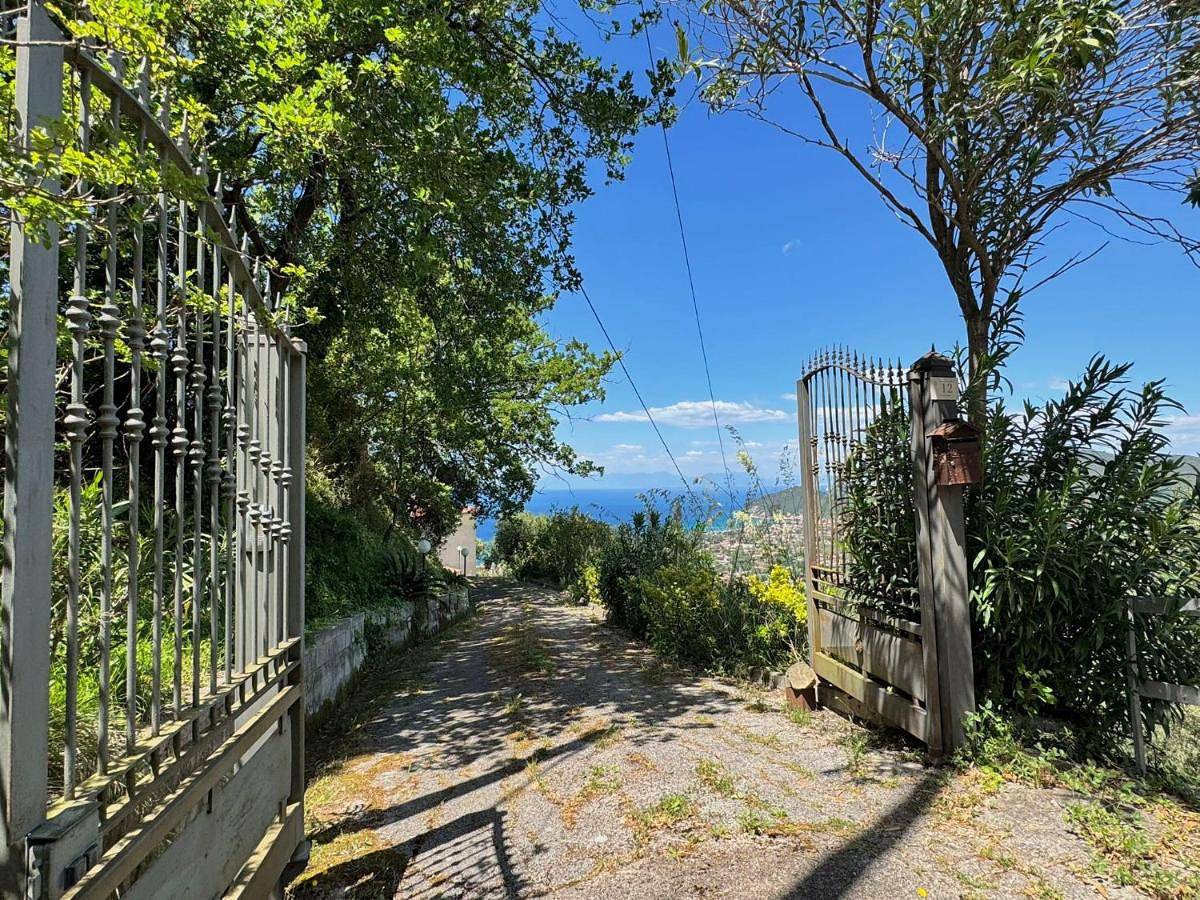 Cilento D'Amare in Santa Maria di Castellabate, Castellabate