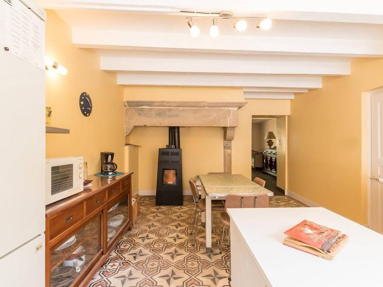 Gîte de groupe convivial à Bucey-lès-Gy, idéal randonneurs in Bucey-lès-Gy, Haute-Saône