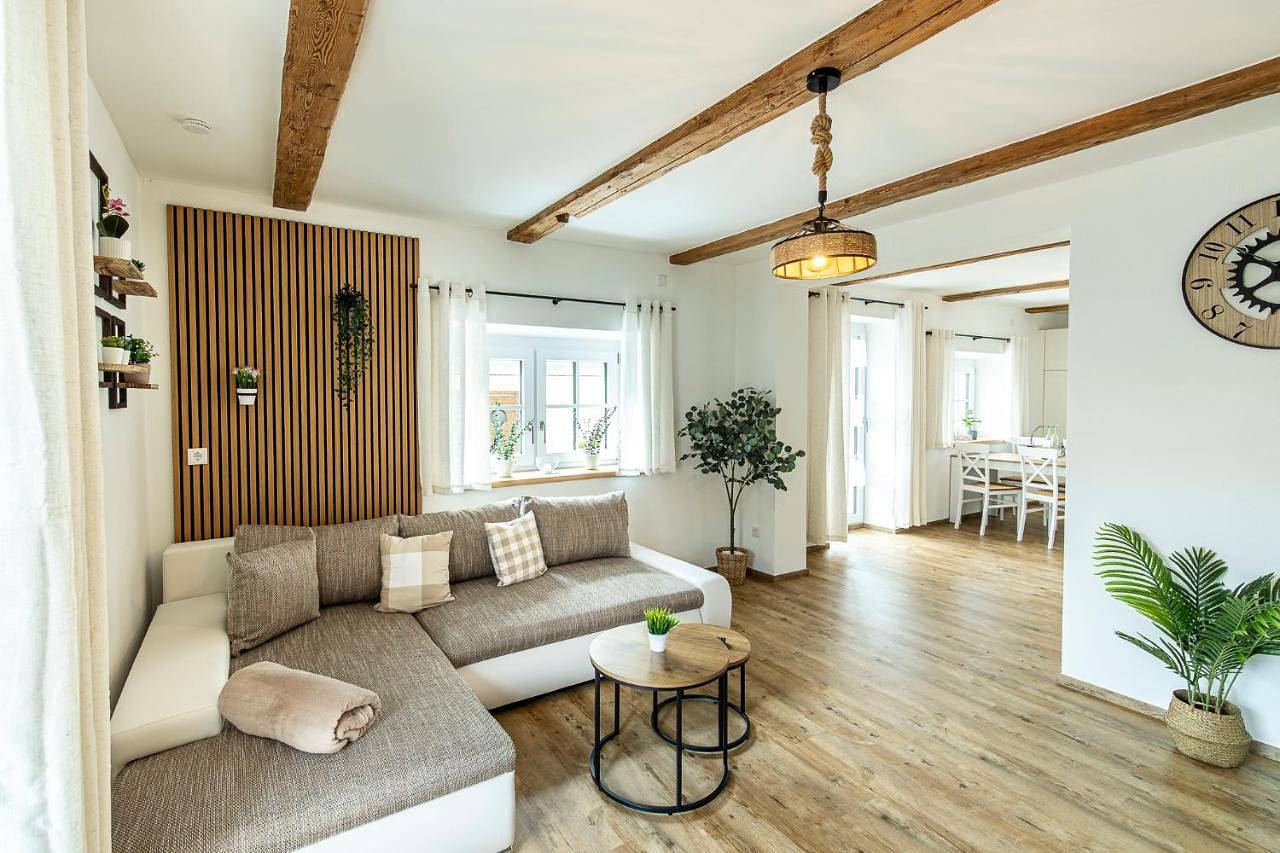 Ganze Wohnung, One-Bedroom Apartment in Prackenbach, Ostbayern