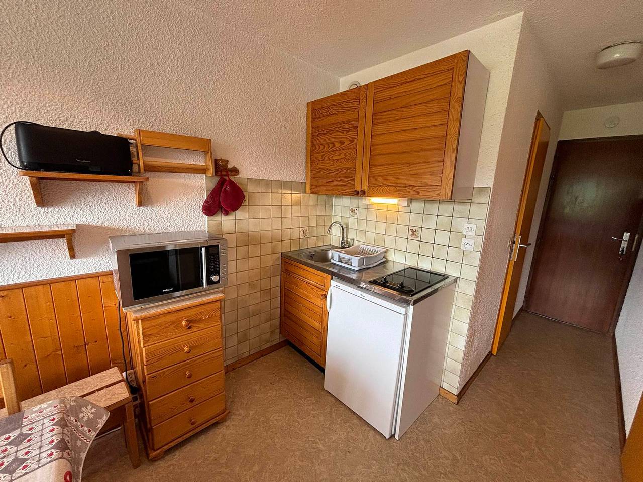 Studio entier, Studio cosy aux Saisies avec vue imprenable, balcon et parking privé in Les Saisies, Région d'Albertville