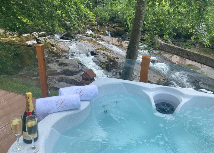 Glamping for 4 people in Gwynedd