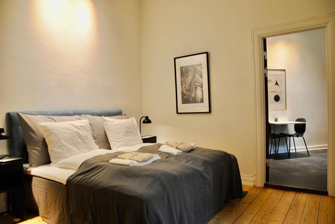 Double Room with Shared Bathroom in Odense, Région d'Odense