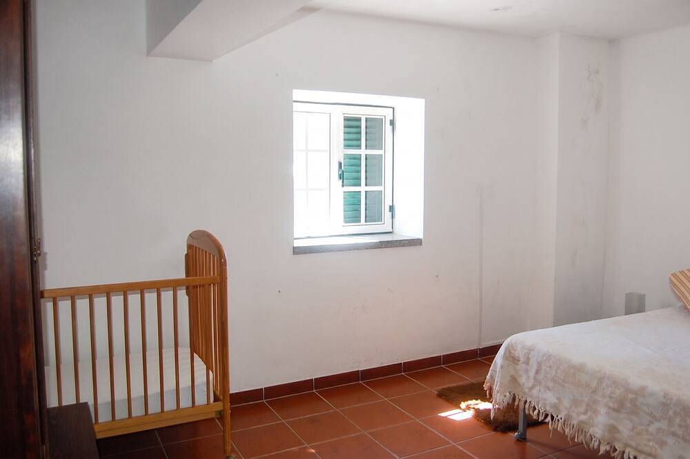 Homerez - Haus in Vila Fernando in Beira Interior Norte, Vila Fernando