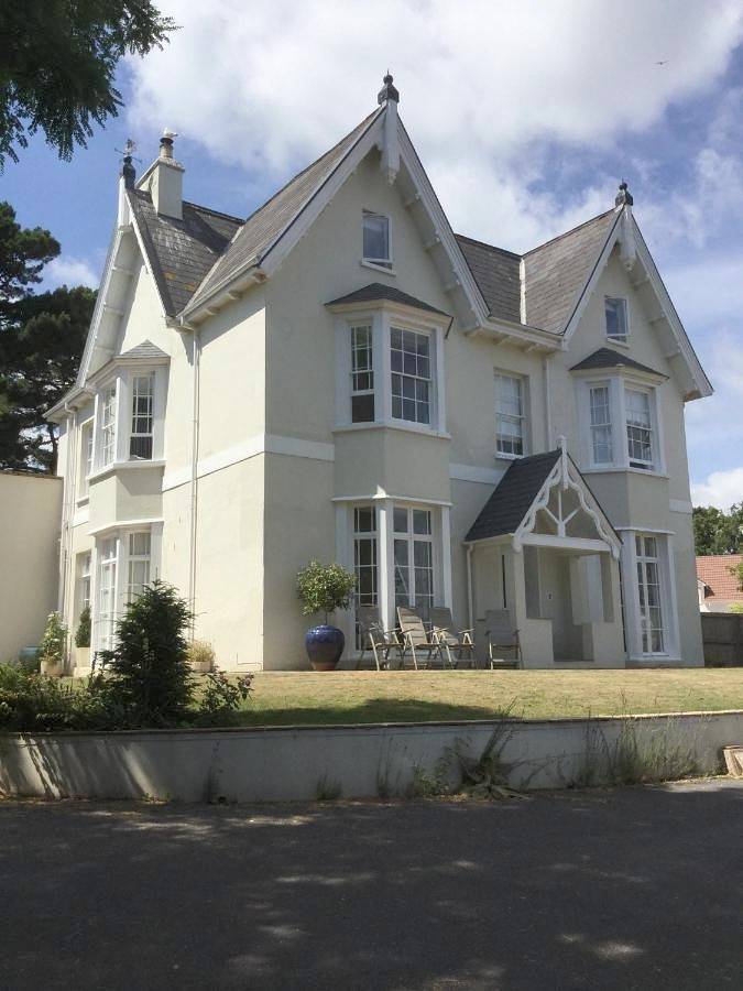 Bed and breakfast for 2 people, with Terrace and Garden as well as View in Devon