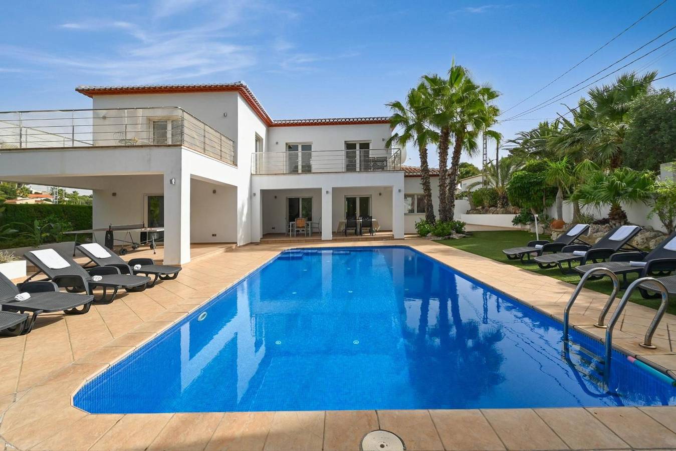 Villa 'Angels' met uitzicht op de bergen, Wi-Fi en airconditioning in El Baladrar - Punta Estrella, Teulada (Spanje)