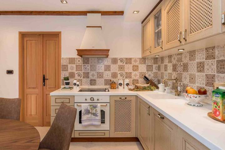 Luxury Villa Finessa Skradin 1 with Heated Pool in Skradin, Šibenik-Knin