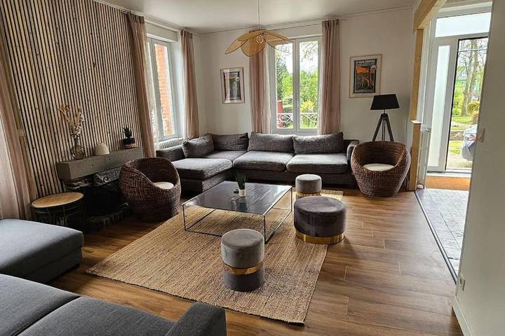 Location de vacances pour 15 personnes, avec jardin et vue à Pont-d'Ouilly - 3