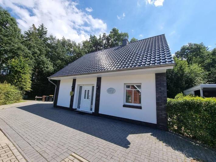 Ferienhaus für 6 Personen, mit Terrasse und Garten sowie Ausblick in Friesoythe - 2