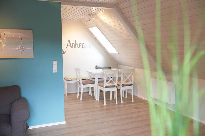 Ferienwohnung für 4 Personen, mit Balkon und Garten sowie Ausblick in Bünsdorf