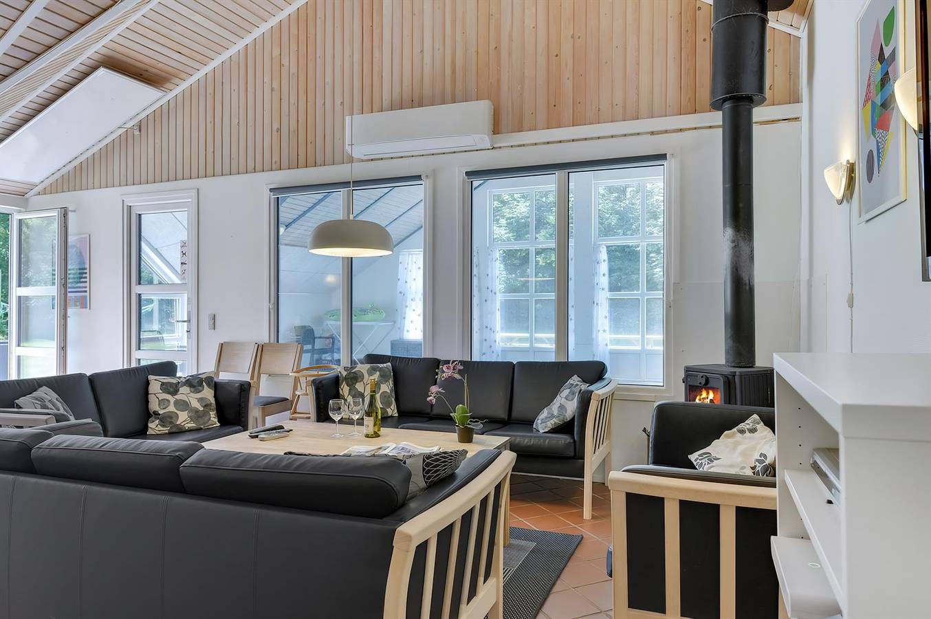 Stunning home in Vesløs w/ Sauna, Wifi and Indoor swimming pool in Amtoft, Limfjord in Nordjütland