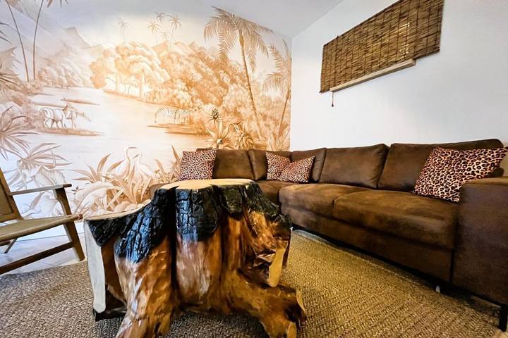 Location de vacances pour 8 personnes, avec vue et jardin à Peyrole - 2