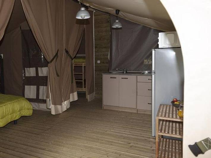 Camping Moulin de David - Safarizelt 5 personen - Lodge Niagara 40m² mit Bad (Samstag bis Samstag) in Gaugeac, Périgord Pourpre