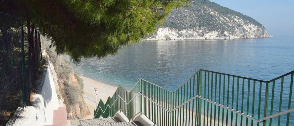 Camping für 5 Personen, mit Haustier am Gargano - 2