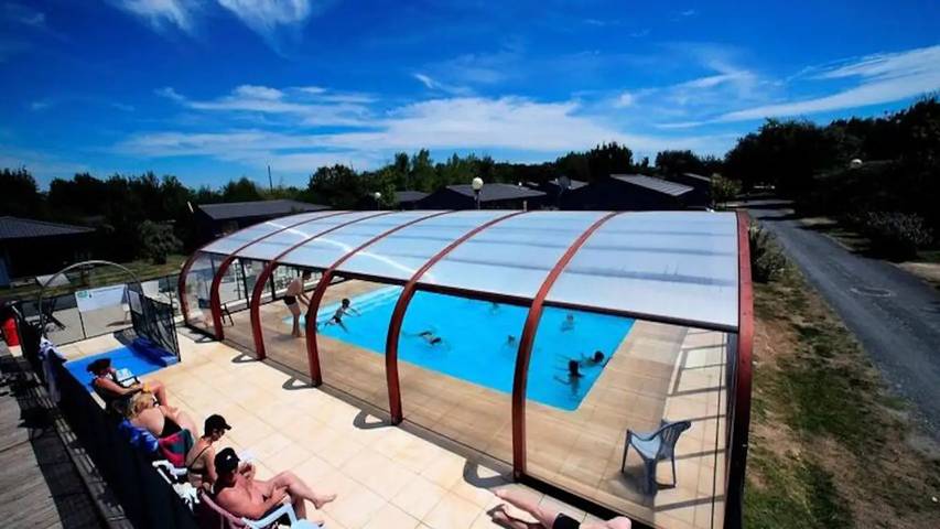 Appartement de vacances pour 5 personnes, avec jardin ainsi que sauna et piscine, animaux acceptés