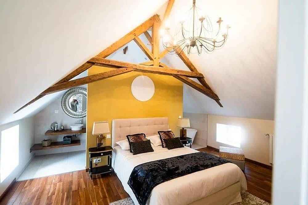 Casa de lujo con piscina interior y jardín en Normandía in Grosville, Côte de la Déroute