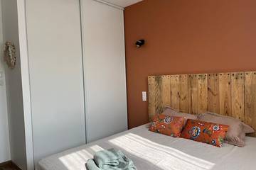 Gîte pour 8 personnes, avec terrasse et jardin à Crampagna