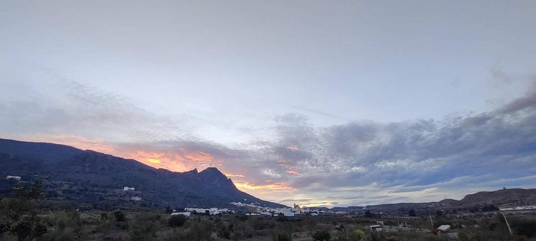 Casa rural para 4 personas, con terraza y piscina para niños en Los Filabres-Tabernas