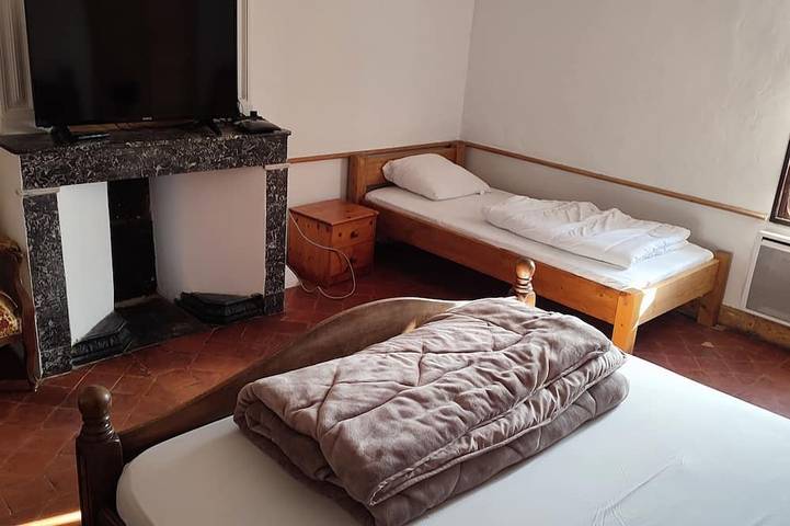 Location de vacances pour 6 personnes, avec jardin, animaux acceptés à Le Cailar - 2