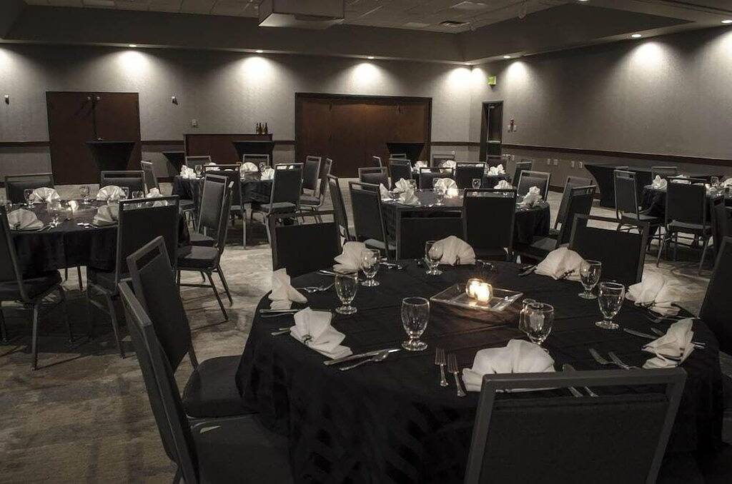 2 Connecting Suites at a Hotel in Fargo, North Dakota