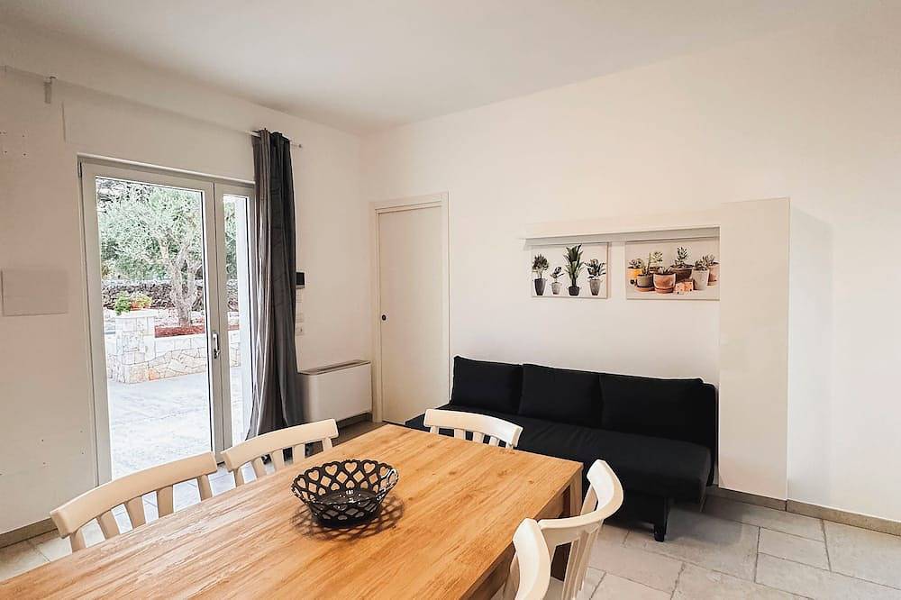 Da Mèmela Trulli e Lamie in the beautiful countryside in Puglia suitable for families in Martina Franca, Province de Taranto