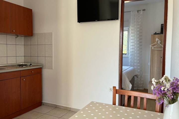 Ferienwohnung für 2 Personen, mit Balkon/Terrasse in Biograd na Moru - 4