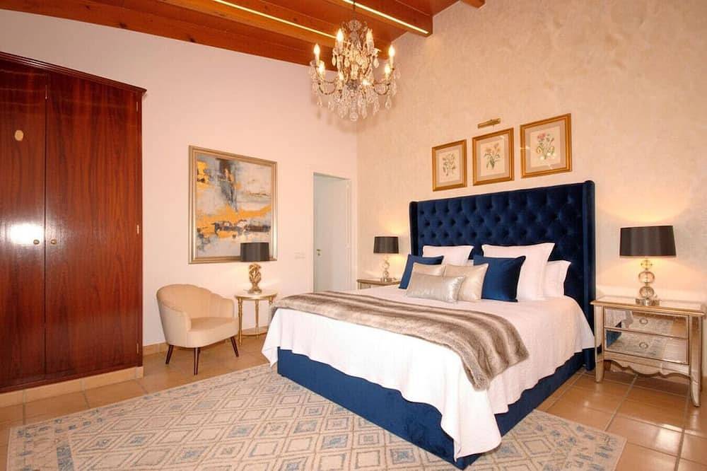 Villa salvaje beach in Can Pastilla, Palma