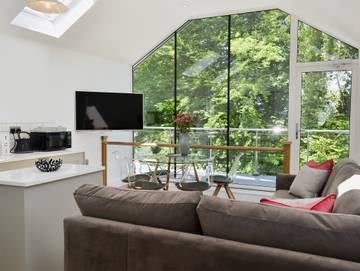 Glamping for 5 People in Berrynarbor, Devon, Photo 1