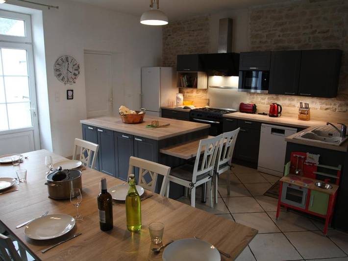 Location de vacances pour 6 personnes, avec terrasse à Marans - 2