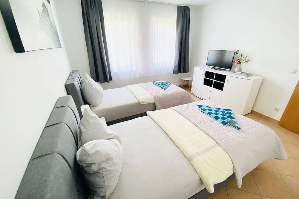 Ganze Wohnung, Moderne Ferienwohnung mit 3 Schlafzimmern, Küche und Bad in Grimma, Leipzig und Umgebung