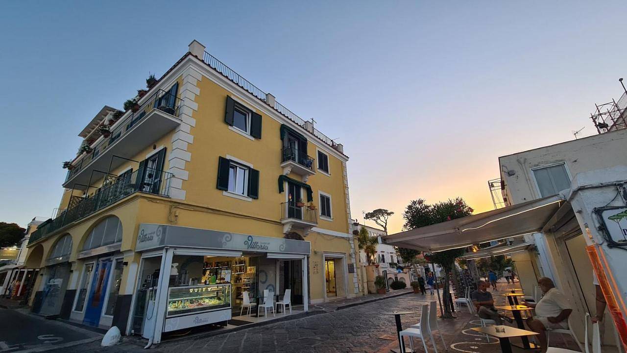 B&B La Piazzetta in Ischia Porto, Ischia Città
