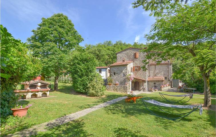 Ferienhaus für 8 Personen in Castel Focognano