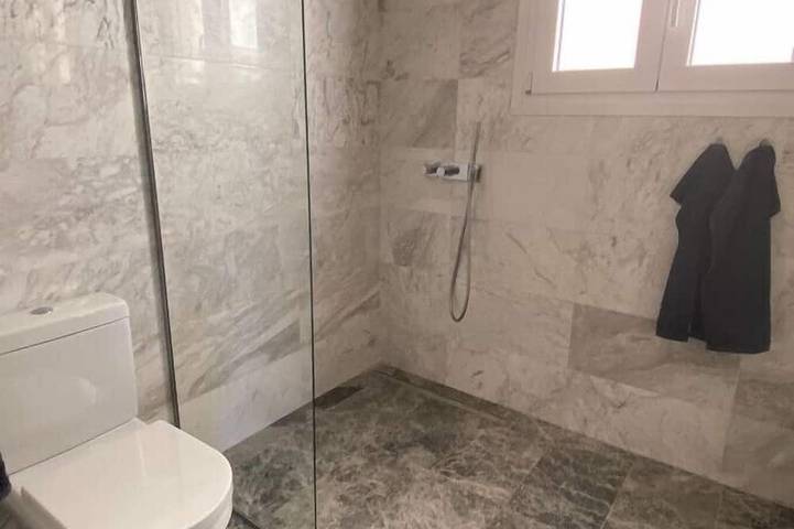 Gîte pour 4 personnes, avec balcon dans Chateau Et Parc Vallombrosa Cannes - 4