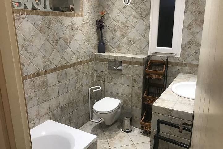 Ganze Wohnung, Palombaggia,1,8 km vom Strand entfernt,unabhängige Gartenebene, Klimaanlage/Wifi in Porto-Vecchio, Sartène und Umgebung