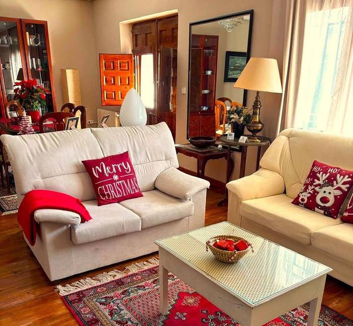 Casa de vacaciones para 14 personas, con jardín y vistas - 1