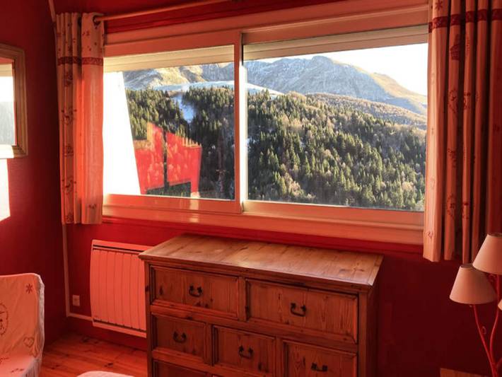 Chalet pour 8 personnes, adapté aux familles dans Le Lioran - 4