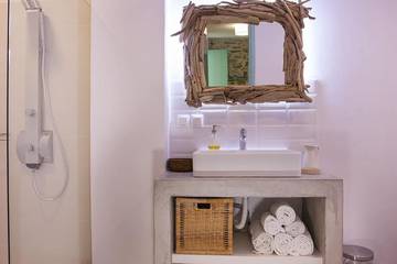 Villa for 4 People in Skopelos, Decentralized Administration of Thessaly - Central Greece, Photo 4