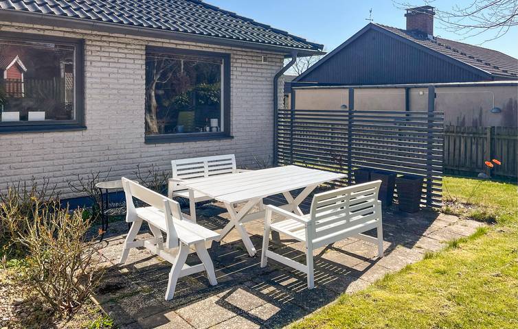 Ferienhaus für 9 Personen, mit Terrasse und Garten in Simrishamn - 3