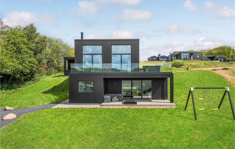 Ferienhaus für 8 Personen mit Terrasse in Løjt, Apenrade