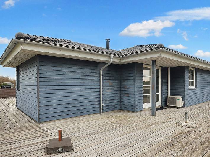 Ferienhaus für 6 Personen, mit Whirlpool und Terrasse sowie Sauna in Tranum Strand - 2