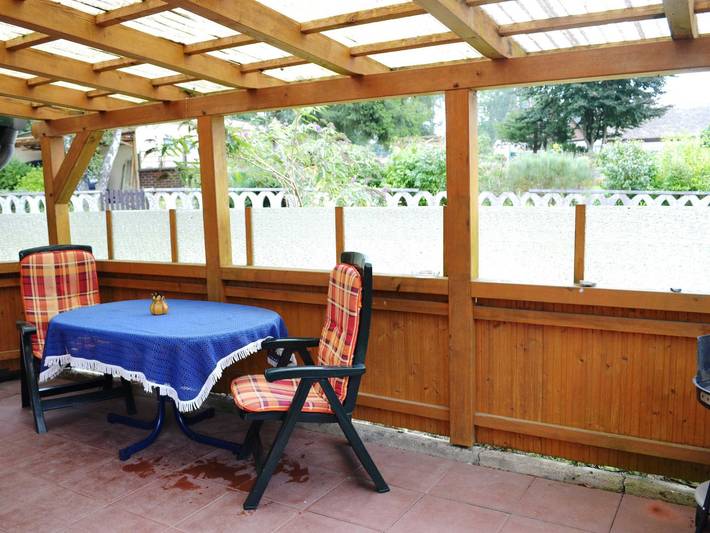 Bungalow für 3 Personen, mit Terrasse und Garten
