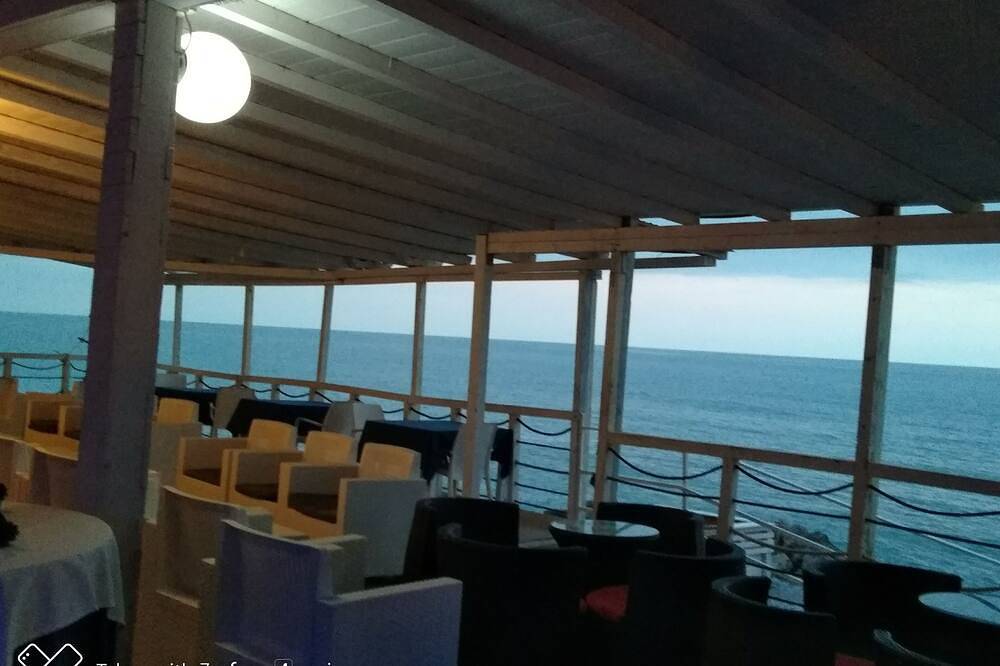 Tra Terme E Mare  Ti Puoi Rilassare in Acquappesa, Provincia di Cosenza