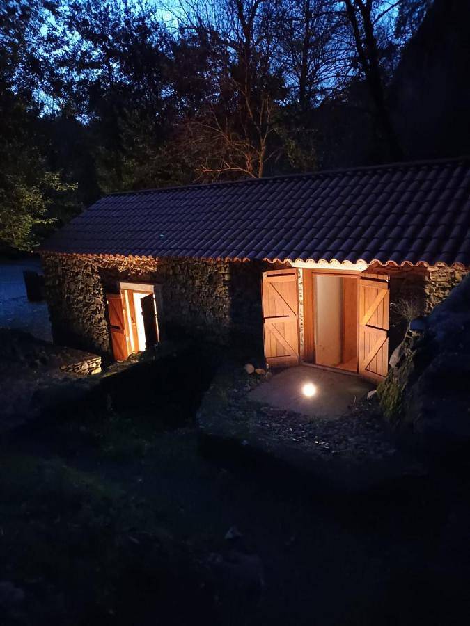 Moinho das fragas in Aguda, Leiria distrito