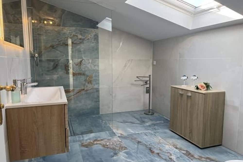 Ganze Wohnung, Windrose Fv 6 - Appartement 6 in Ostseebad Binz, Binz