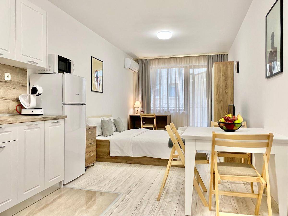Appartement entier, Cozy Studio next to State Opera with Work Space in Stara Zagora, Bulgarie