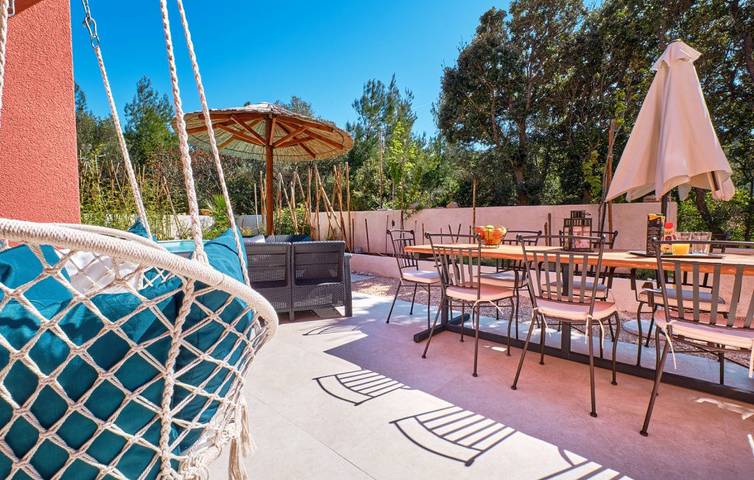 Villa für 6 Personen, mit Terrasse und Garten auf Cres - 3