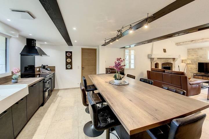 Gîte pour 8 personnes, avec jardin à Loupian - 3