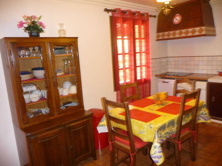 Gîte pour 2 personnes, avec jardin à Vidauban - 4