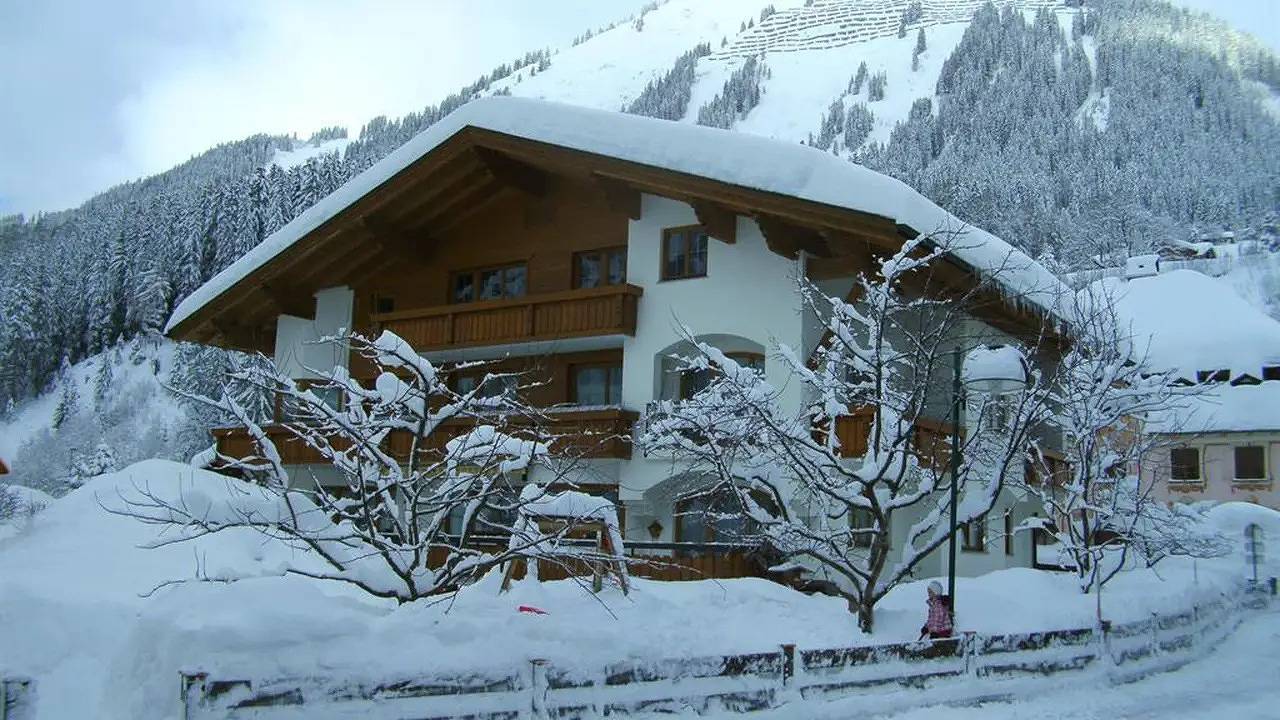 Apartamento vacacional entero, Ferienwohnung für 2 Personen (45 m²) in Holzgau in Holzgau, Alpes de Allgäu